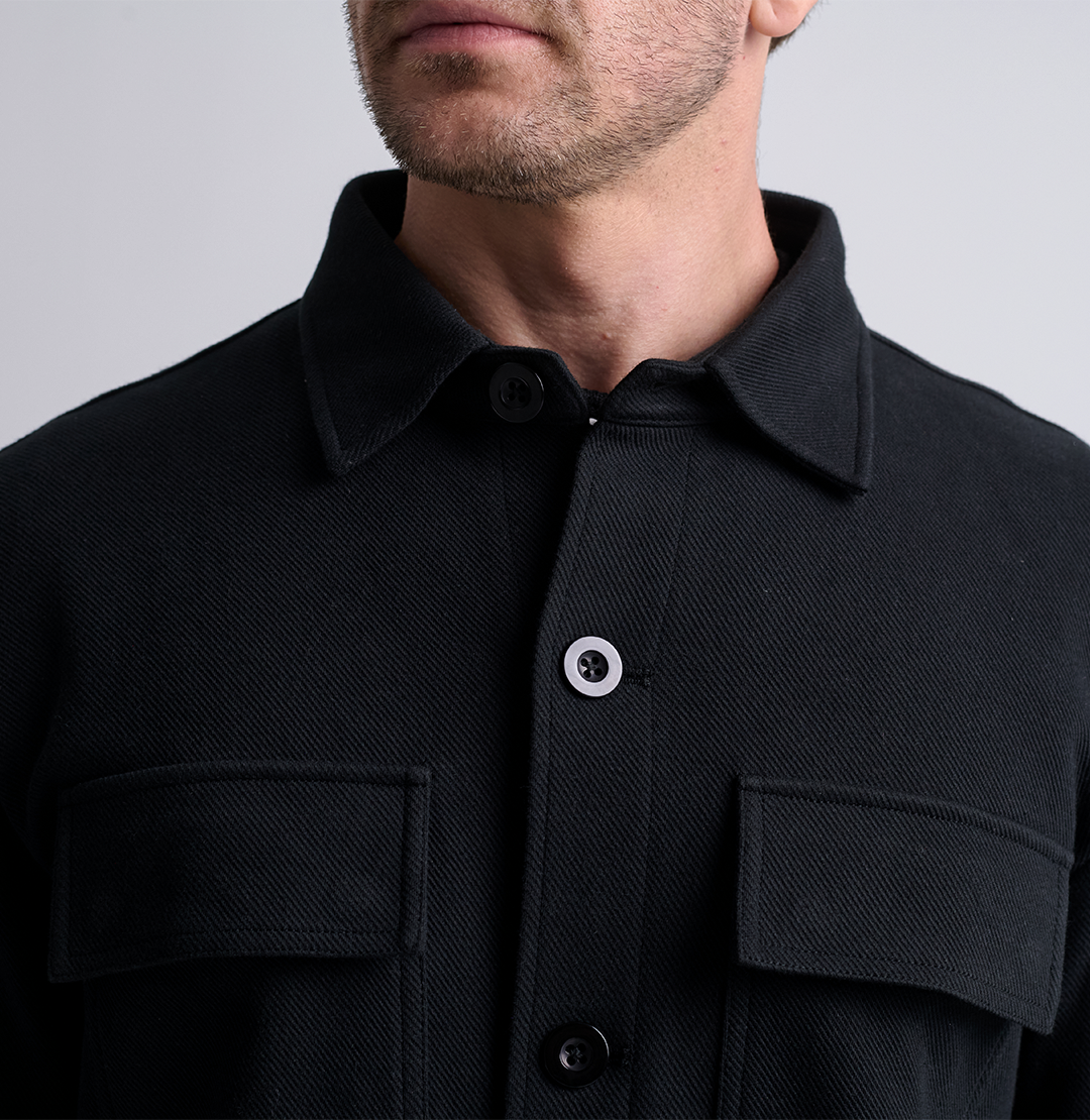 Minimal Overshirt